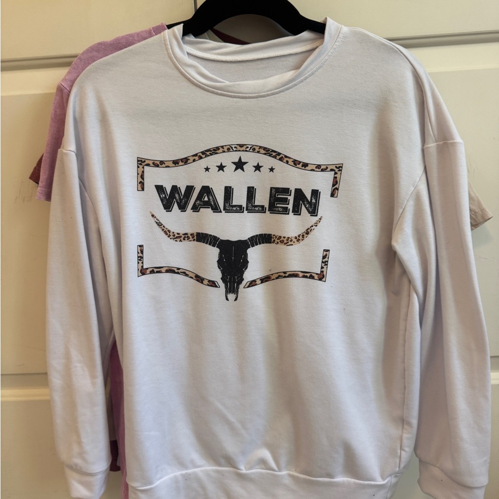 White Morgan Wallen Graphic Sweatshirt